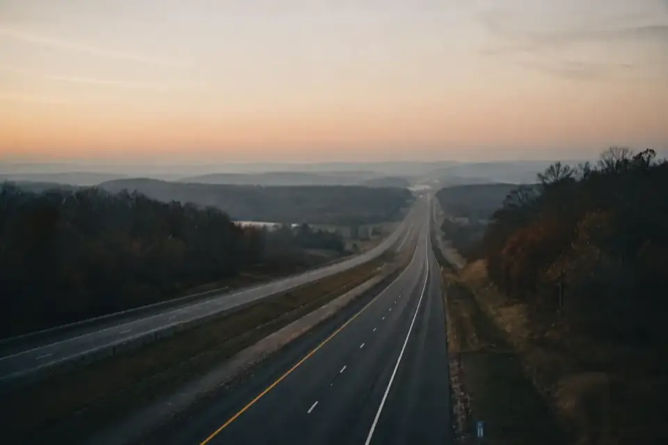 I-95 corridor road used for New York to Florida small-load departures